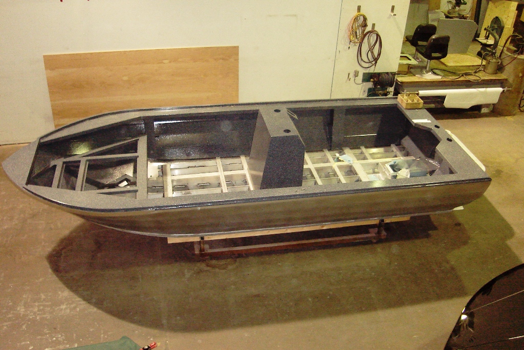 2011 18' tomca1tr.jpg