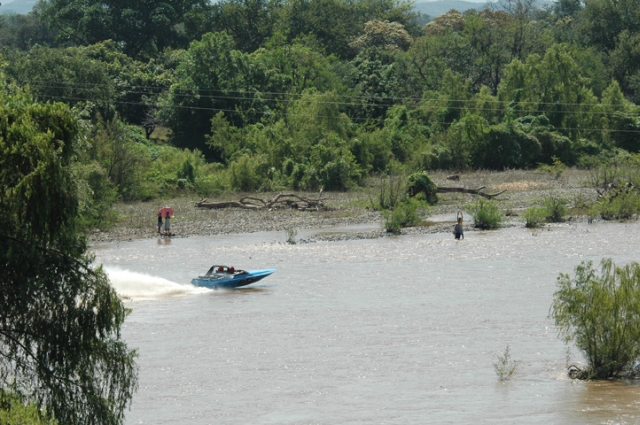 Cutzamala River.jpg