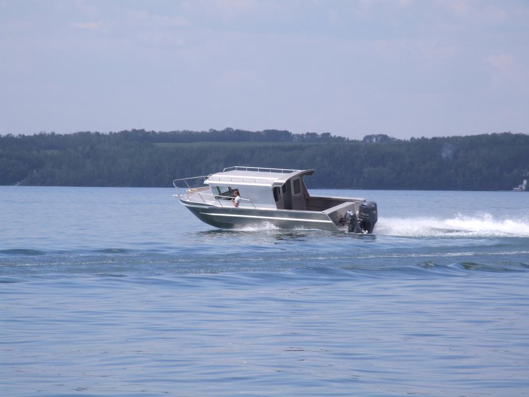 pilot house 018r.JPG
