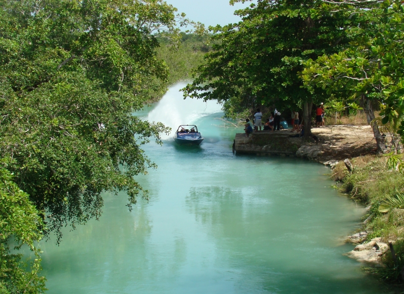 Wiky Huay Pix.jpg